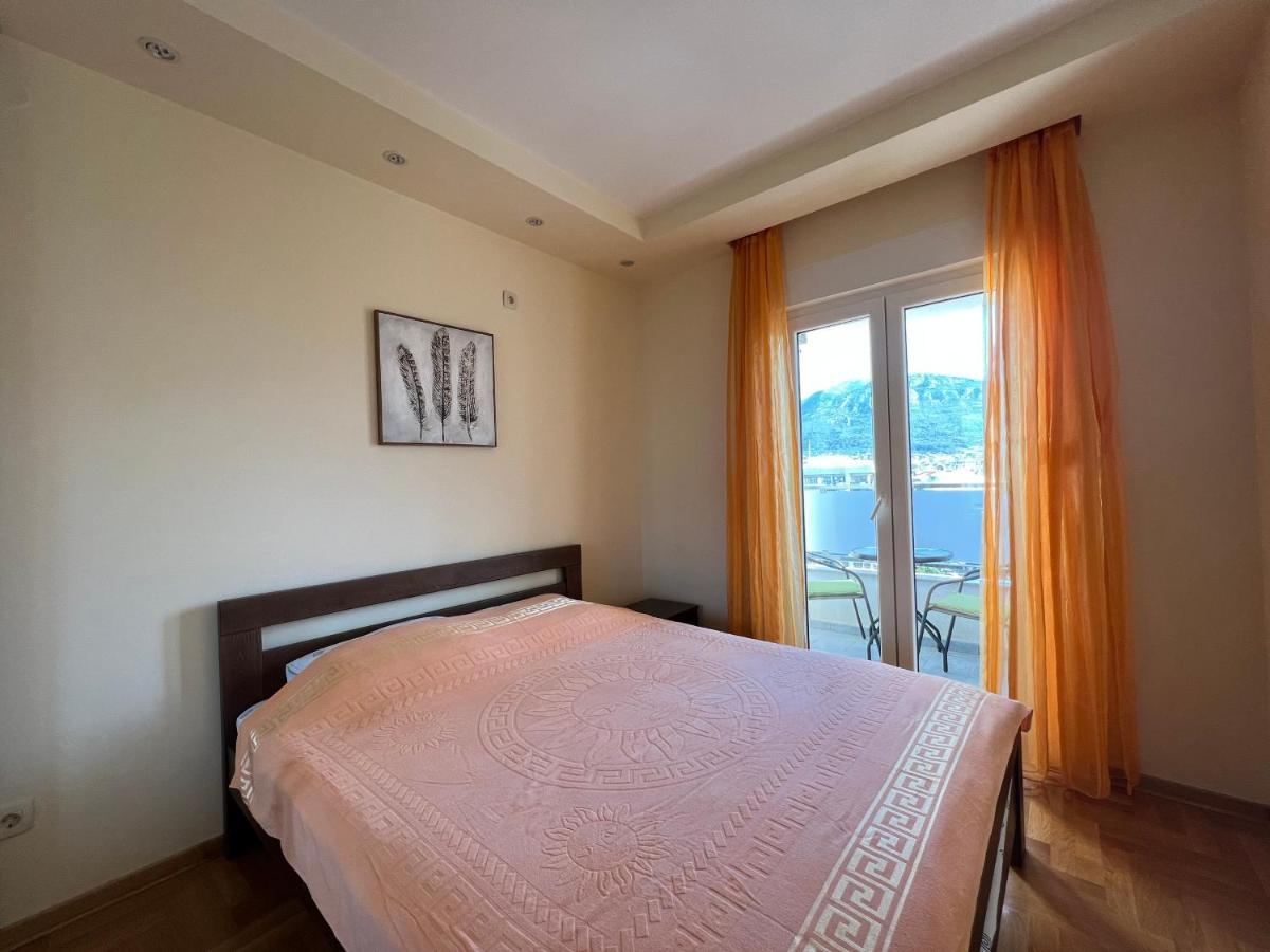 Apartment Seaview Bar Bagian luar foto